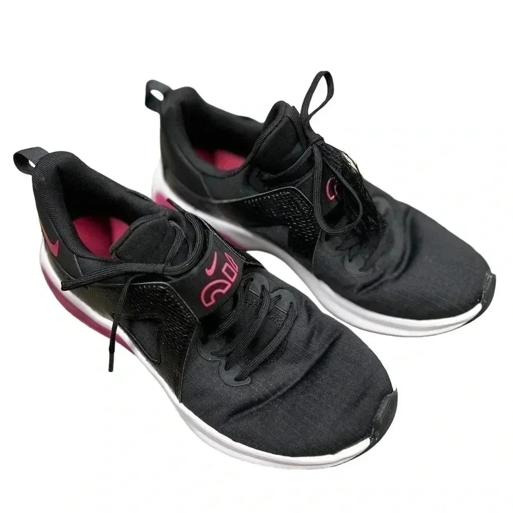 Nike Air Max Bella TR5 Women’s Training Shoes/sneaker size‎ 8.5 EUC Black/Pink